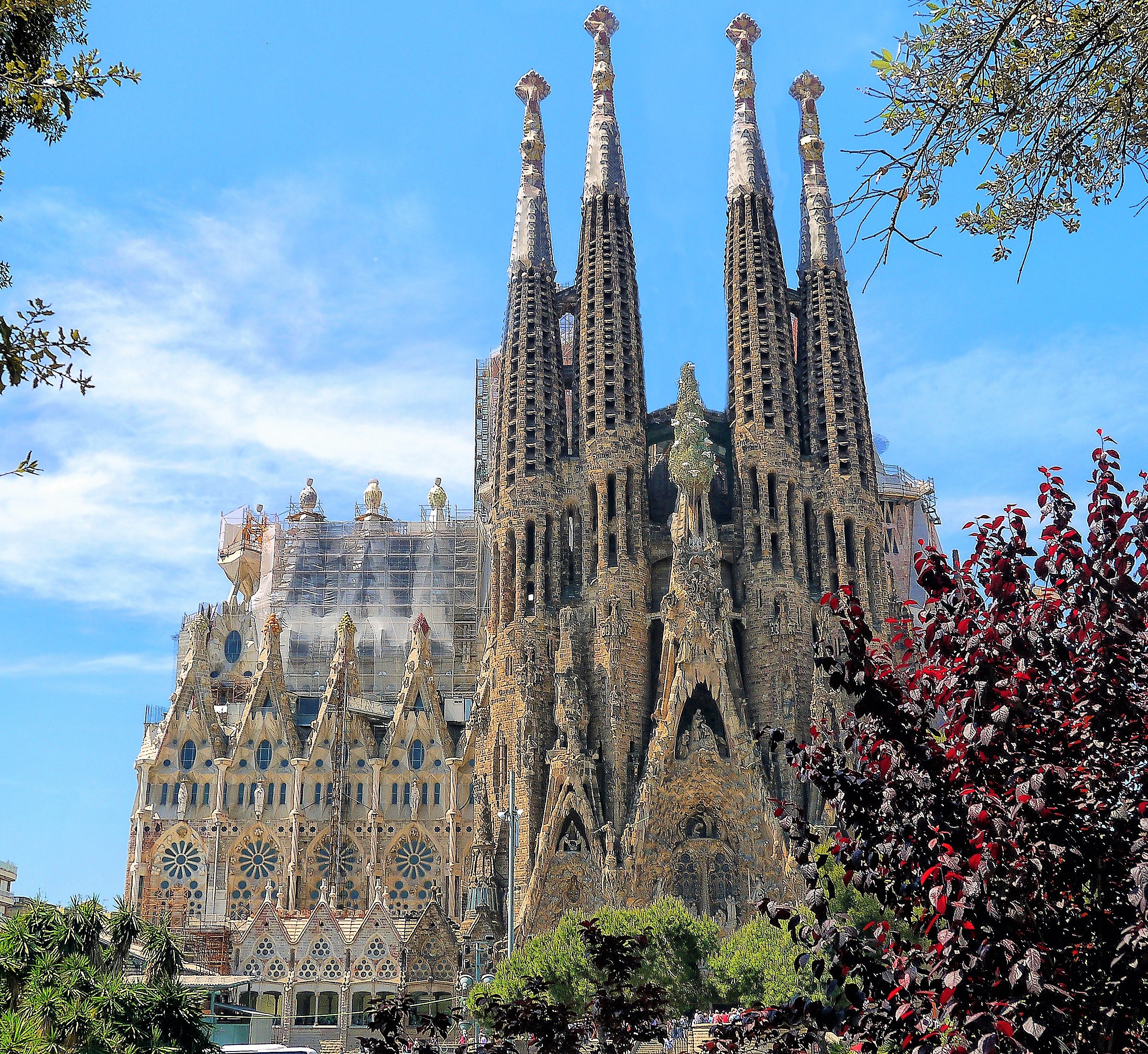 sagradafamilia552084.jpg